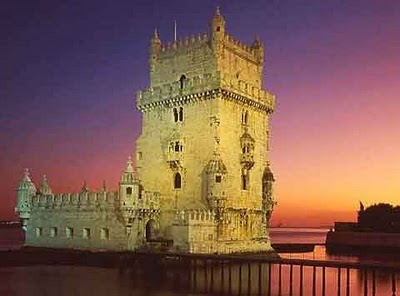 11 Amazing Castles from Around the World