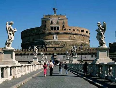 11 Amazing Castles from Around the World