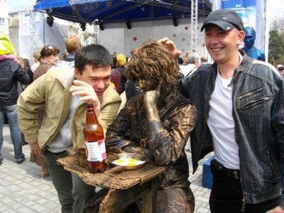 Living Statues Championship