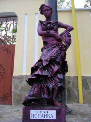 Living Statues Championship