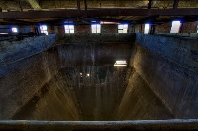 24 Stunning HDR Photographs of Abandoned Industrial Sites