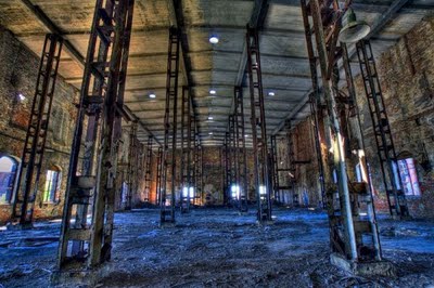 24 Stunning HDR Photographs of Abandoned Industrial Sites