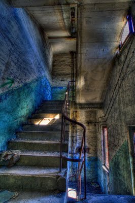 24 Stunning HDR Photographs of Abandoned Industrial Sites