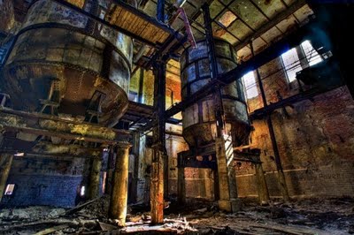 24 Stunning HDR Photographs of Abandoned Industrial Sites