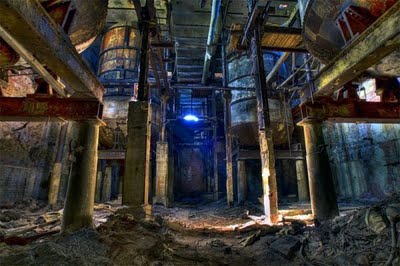 24 Stunning HDR Photographs of Abandoned Industrial Sites